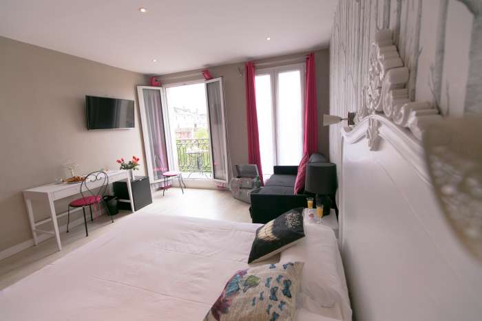 DOUBLE / Twin room