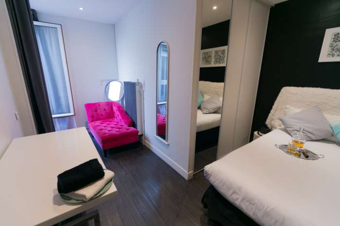 DOUBLE / Twin room